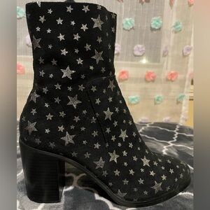 Suede silver star booties